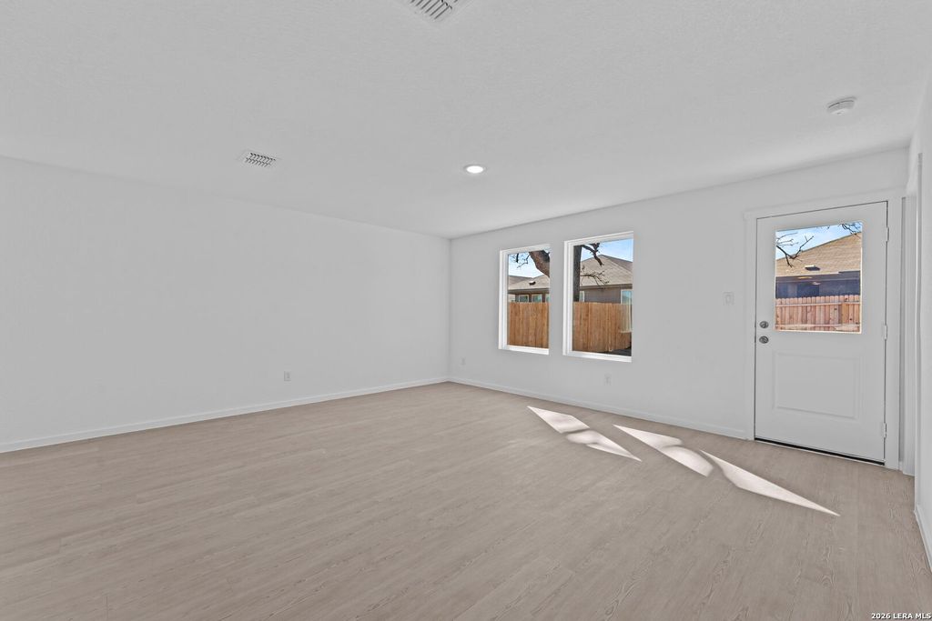 Photo of 107 Ellendale Place, Fredericksburg, TX 78624 (MLS # 1963679)