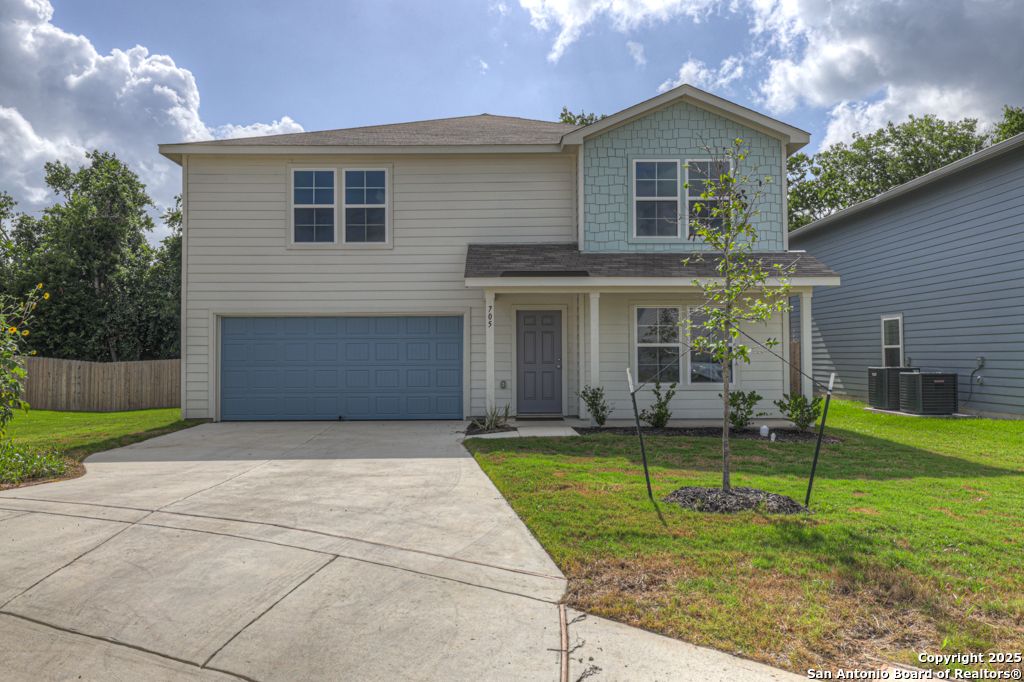 Photo of 705 Black Mountain, Seguin, TX 78155 (MLS # 1879506)