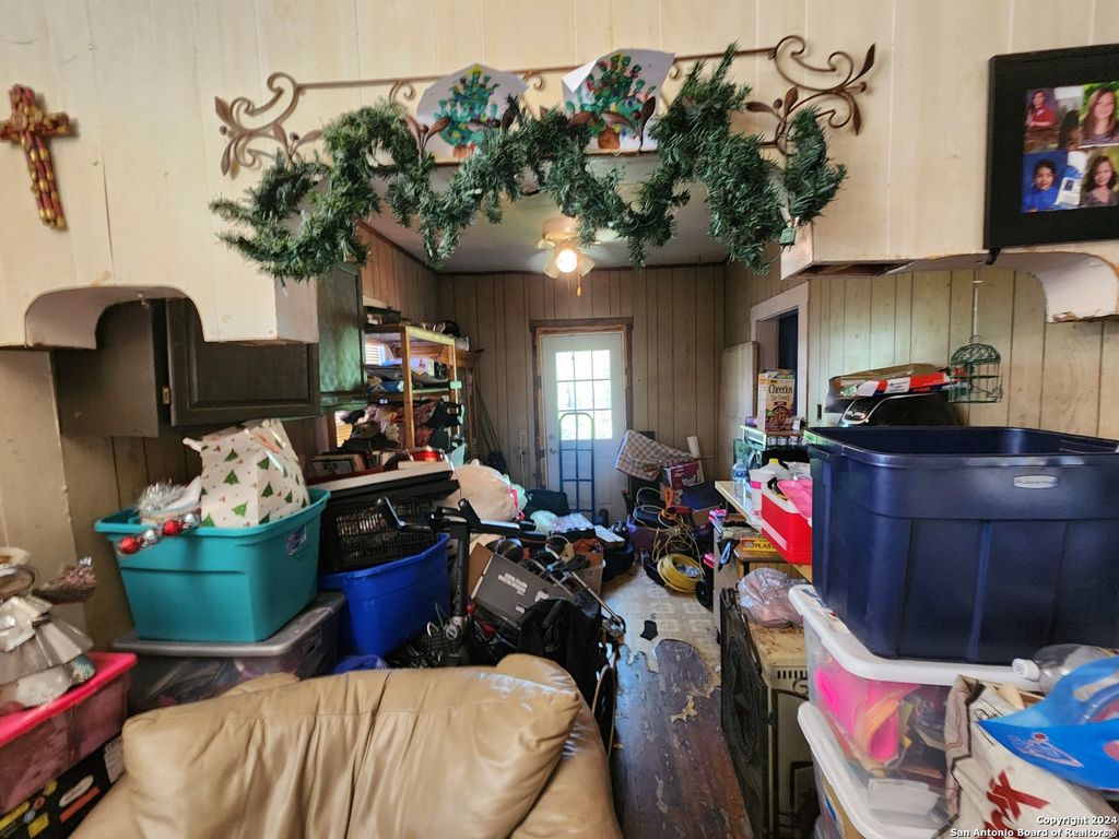 Photo of 513 Lamar St, San Antonio, TX 78202 (MLS # 1887661)