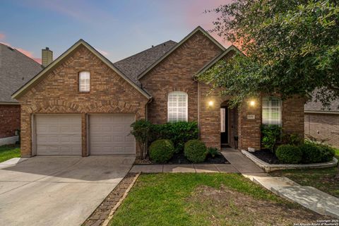 15714 Alamogordo Helotes TX 78023