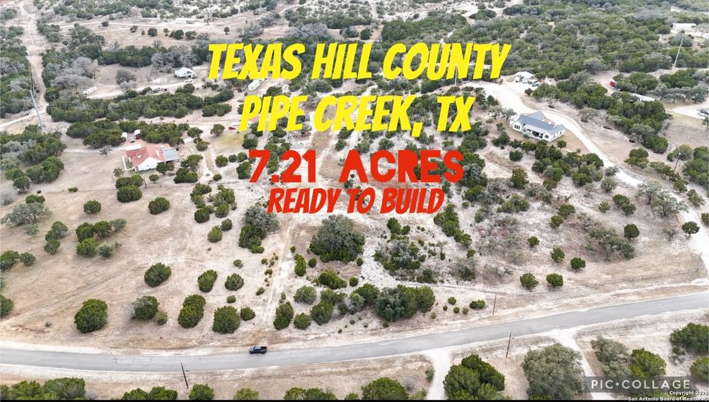 Photo of 359 Bear Springs Trail, Pipe Creek, TX 78063 (MLS # 1842649)