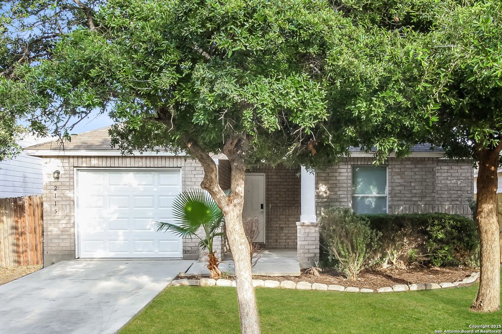 Photo of 2115 Clear, San Antonio, TX 78227 (MLS # 1897343)