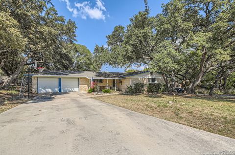 A home in Universal City