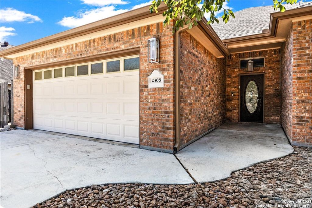 Photo of 2308 Megan, New Braunfels, TX 78130 (MLS # 1917854)