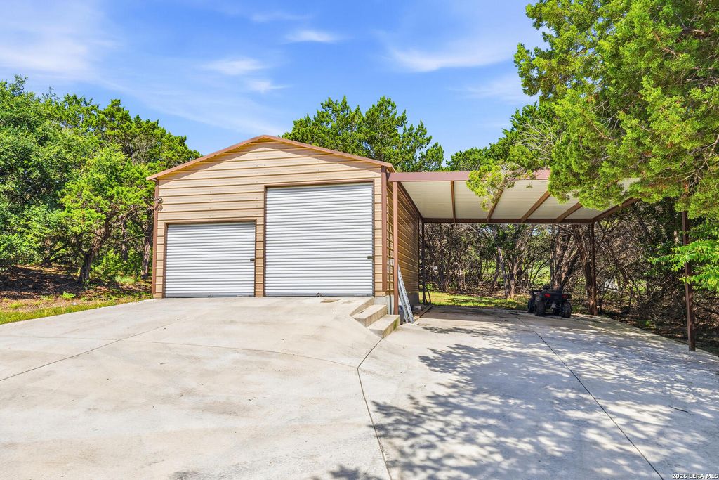 Photo of 26907 BENT TRL, Boerne, TX 78006 (MLS # 2002904)