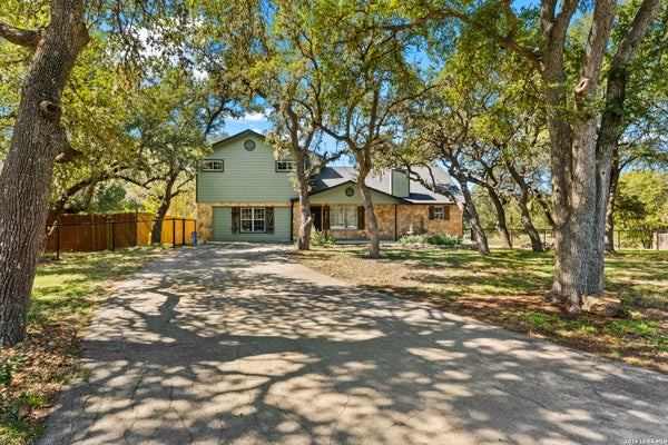 6736 CIRCLE OAK DR, BULVERDE, TX 78163 - Image d18db457b2bbdece2b0da4759623ae56/2875208883