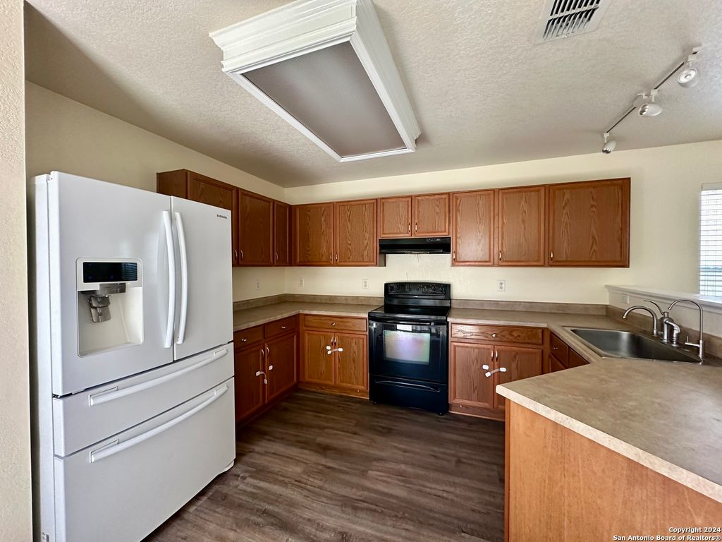 Photo of 7750 COPPER CAVE, San Antonio, TX 78249 (MLS # 1887187)