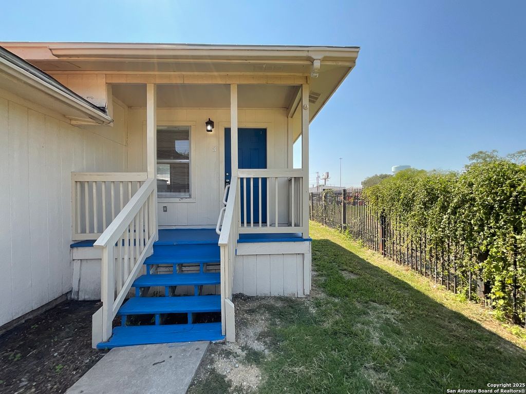 Photo of 2319 OBSERVATION 3 #3, San Antonio, TX 78227 (MLS # 1917371)