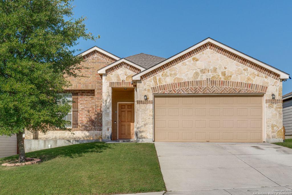Photo of 15923 Silver Rose, Selma, TX 78154 (MLS # 1875145)