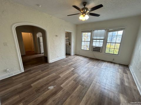 1625 MCCULLOUGH AVE 8 San Antonio TX 78212