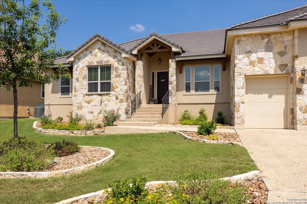 Photo of 29026 Tivoli Way, Fair Oaks Ranch, TX 78015 (MLS # 1936352)