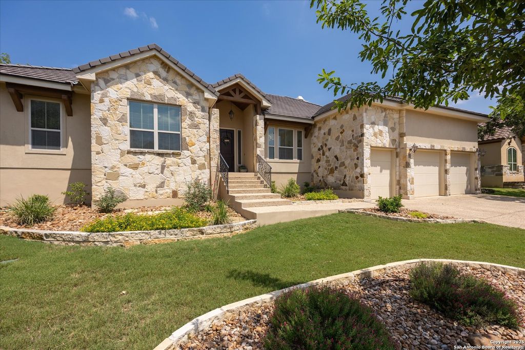 Photo of 29026 Tivoli Way, Fair Oaks Ranch, TX 78015 (MLS # 1936352)