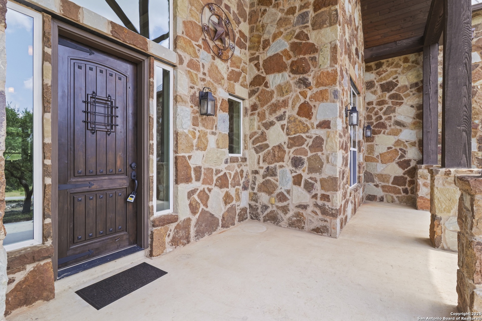 1117 Provence Pl