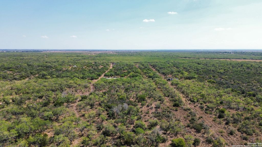 Photo of 7365 Leal Rd, Pleasanton, TX 78064 (MLS # 1912754)