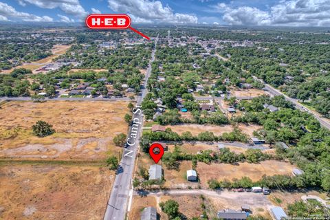 A home in Uvalde