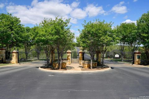 A home in Canyon Lake