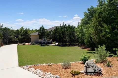 A home in Canyon Lake