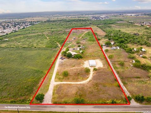 2811 Harris Hill San Marcos TX 78666