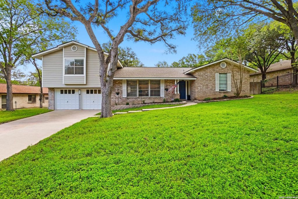 Photo of 105 Mossridge, Universal City, TX 78148 (MLS # 1967900)