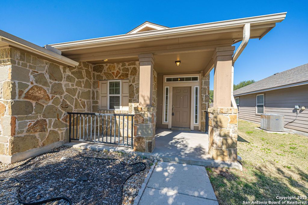 Photo of 2235 Westover Loop, New Braunfels, TX 78130 (MLS # 1920849)