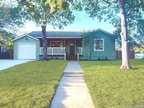 141 chevy chase San Antonio TX 78209