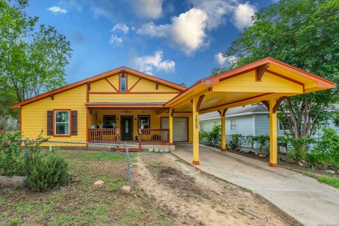 Photo of 1659 AMANDA ST, San Antonio, TX 78210 (MLS # 1963311)