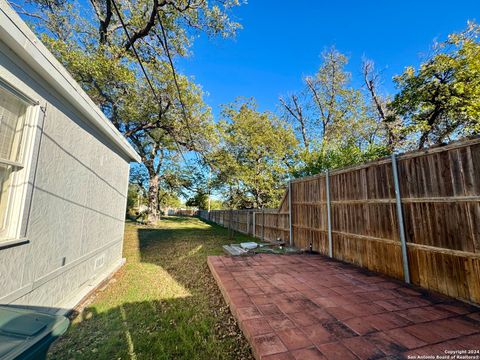 A home in Uvalde