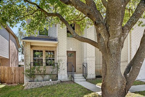 Photo of 1026 Culberson Station, San Antonio, TX 78258 (MLS # 1950067)