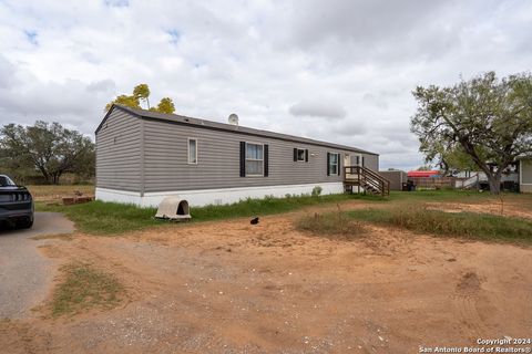 A home in Lytle