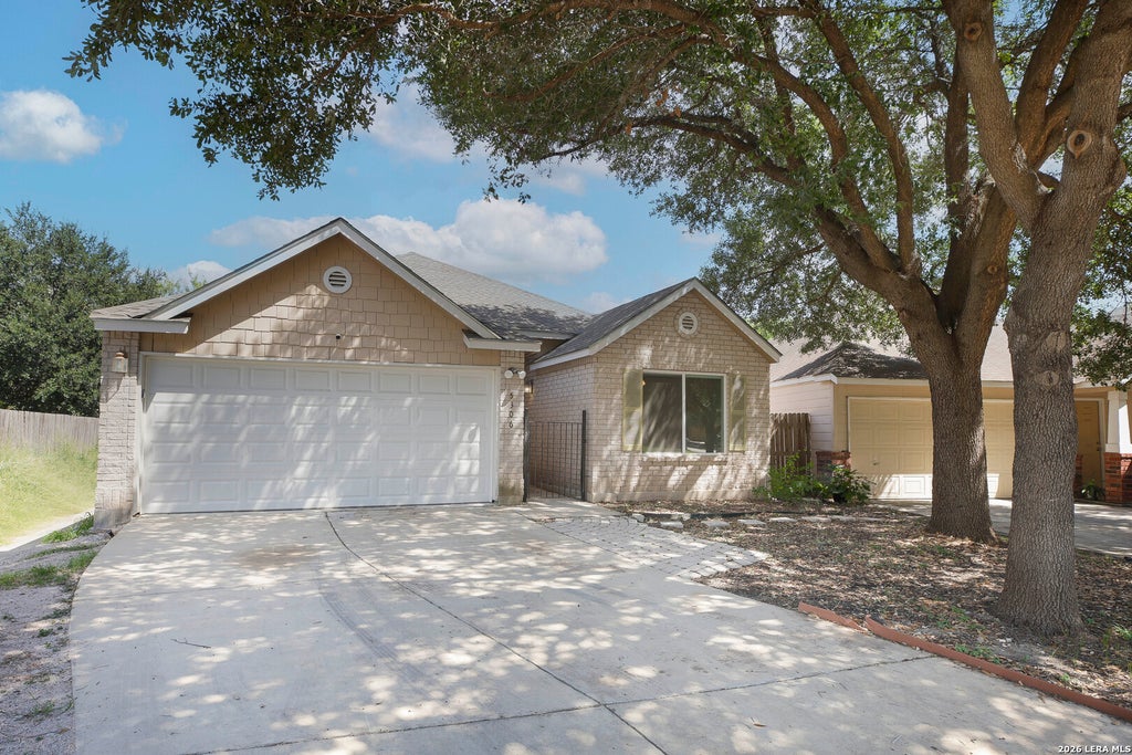 Photo of 5306 TOMAS CIR, San Antonio, TX 78240 (MLS # 2015548)