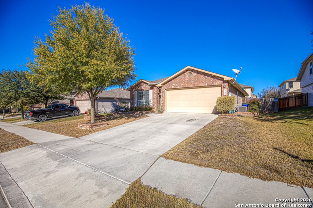 Photo of 761 FOUNTAIN GATE, Schertz, TX 78108 (MLS # 1925729)