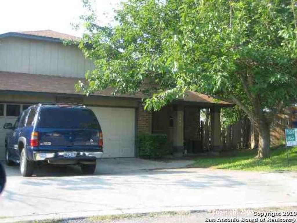 Photo of 6306 WORCHESTER KNOLL, San Antonio, TX 78233 (MLS # 1915403)