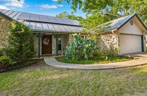 101 Country Castroville TX 78009