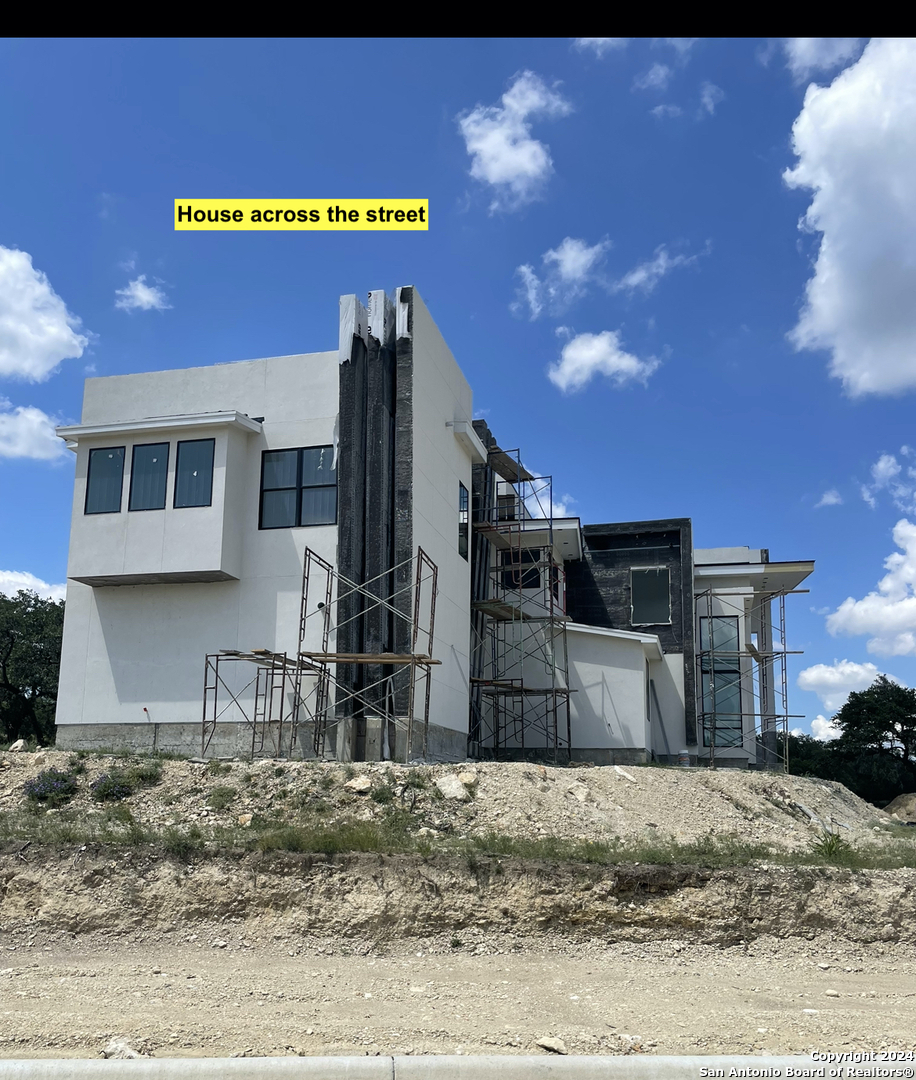 24311 Tres Arroyos