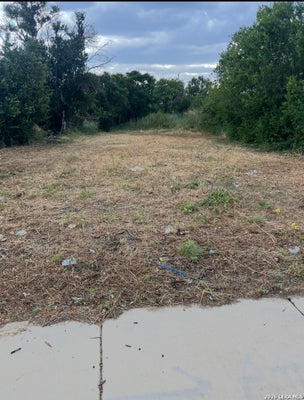 2618 DIGNOWITY AVE, SAN ANTONIO, TX 78208 - Image d37a8642a9592be2fc9eef6f92659bb7/3784094643