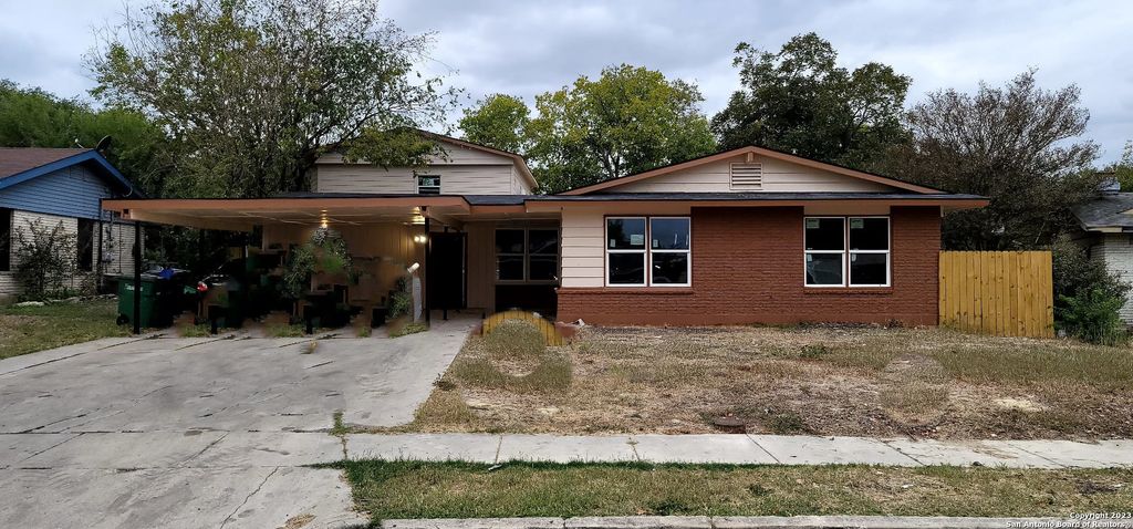 Photo of 2403 WESTWARD DR F #F, San Antonio, TX 78227 (MLS # 1830092)