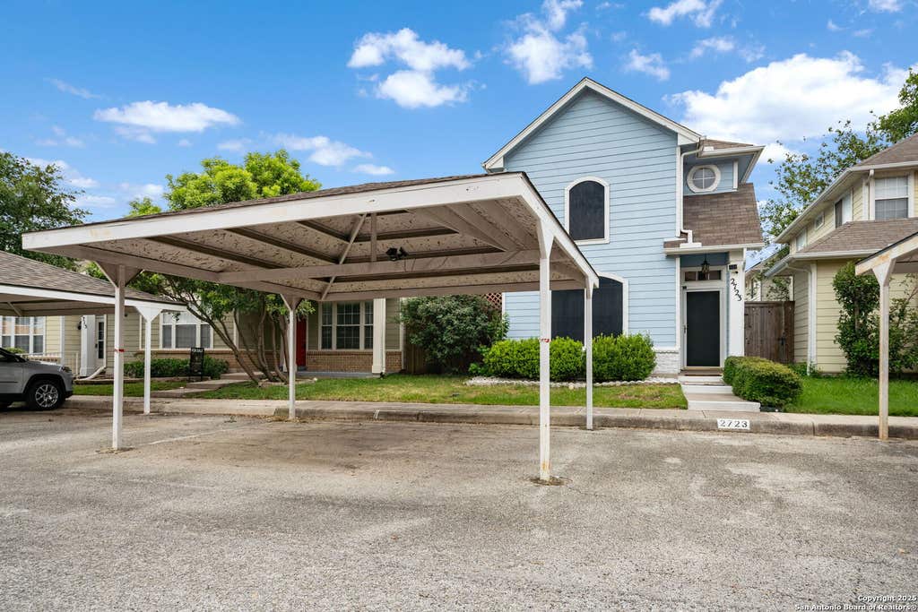 Photo of 2723 Crown Arbor, San Antonio, TX 78251 (MLS # 1871616)