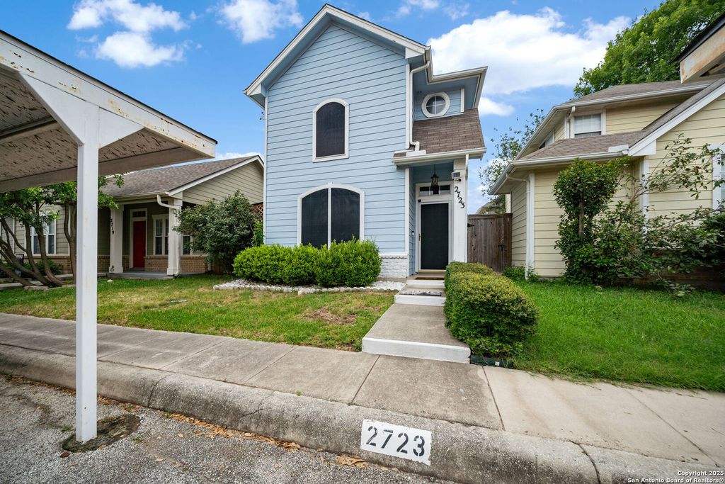 Photo of 2723 Crown Arbor, San Antonio, TX 78251 (MLS # 1871616)