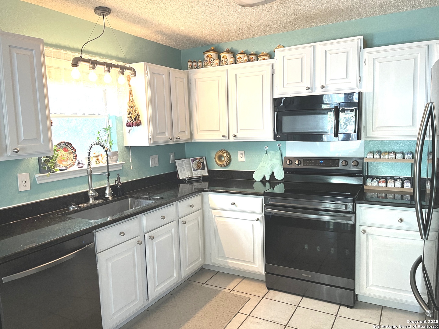 6815 Quail Branch