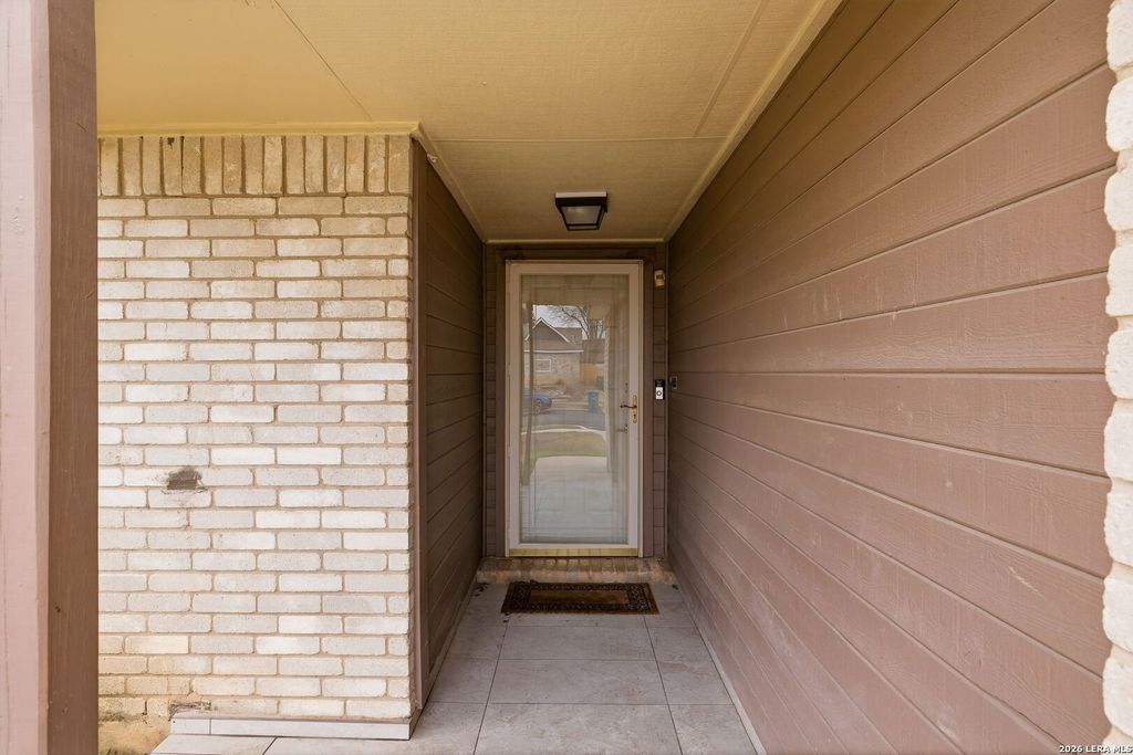 Photo of 9630 Wildwood Rdg, San Antonio, TX 78250 (MLS # 1937350)