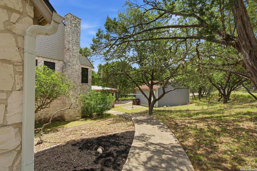 Photo of 9003 CEDAR TRL, Boerne, TX 78006 (MLS # 1972662)