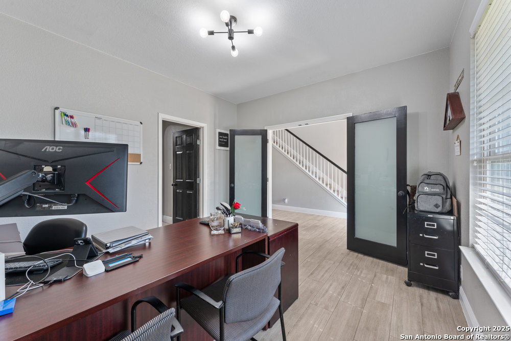 2206 Dewey Pt