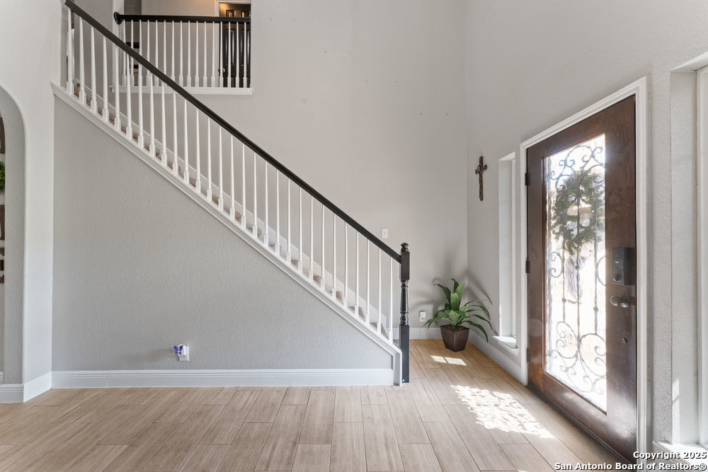 2206 Dewey Pt