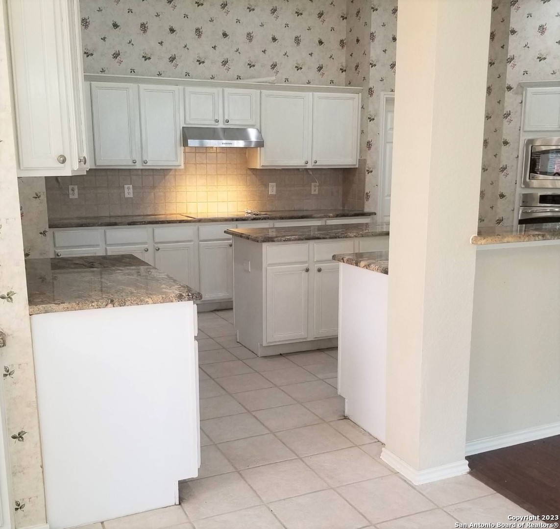 San Antonio, Texas 78249, United States, 4 Bedrooms Bedrooms, ,3 BathroomsBathrooms,Residential,Active,169835