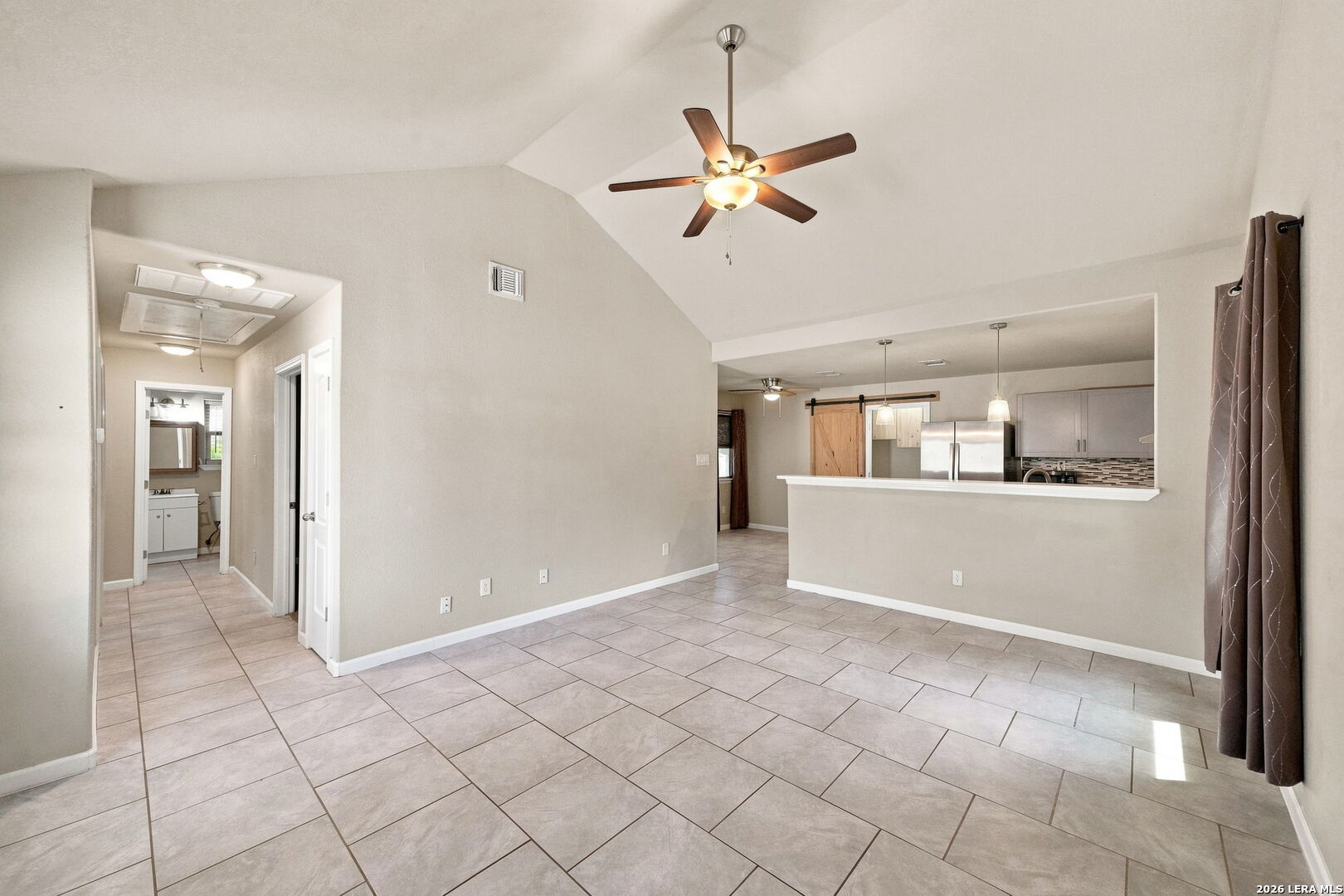 2058 BLUERIDGE DR