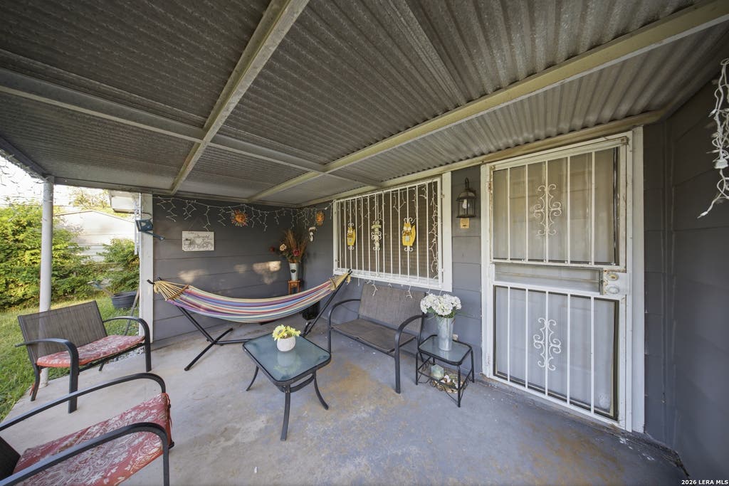 Photo of 7823 Latigo, San Antonio, TX 78227 (MLS # 2008124)