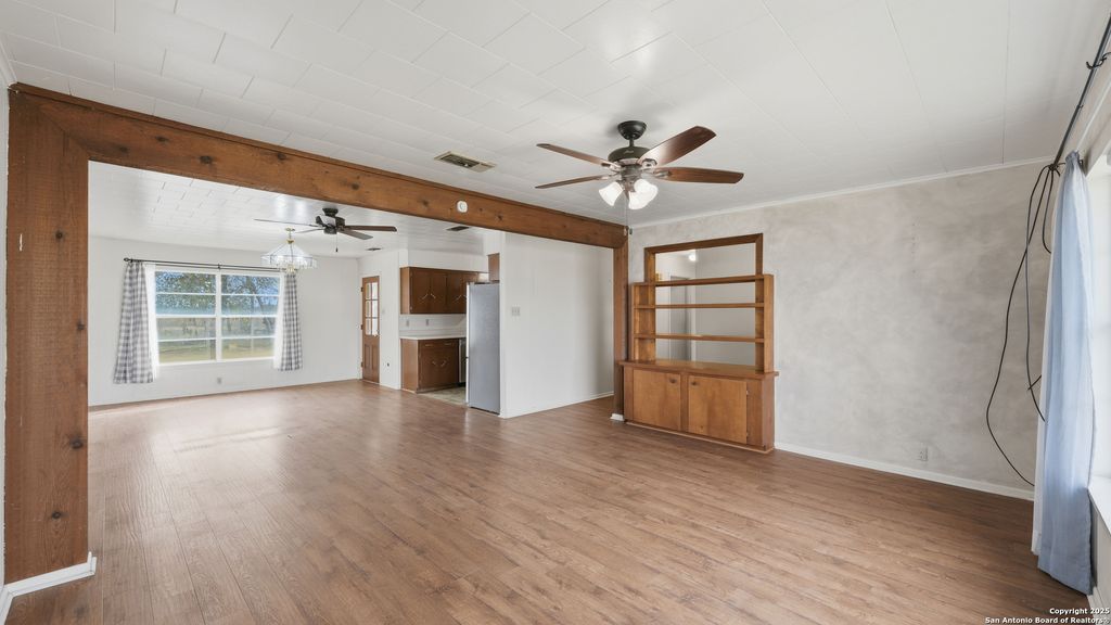 Photo of 37 Dairy, Pleasanton, TX 78064 (MLS # 1930387)