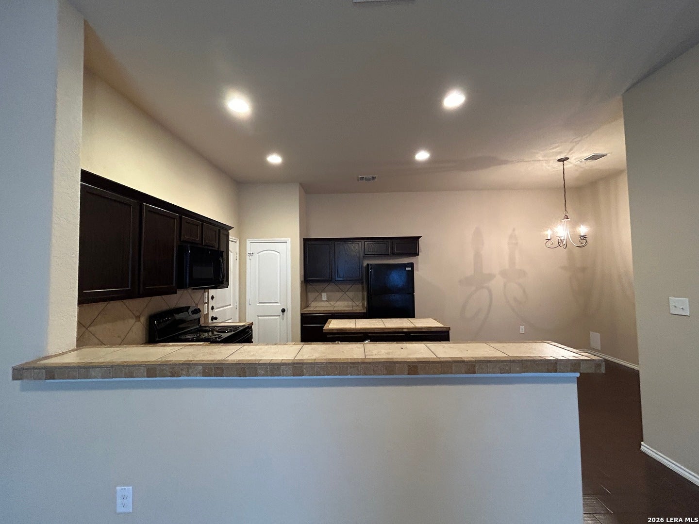 697 - 701 Creekside Circle