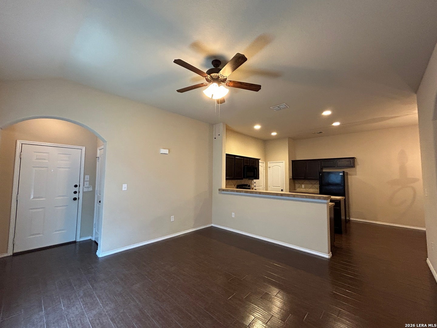 697 - 701 Creekside Circle
