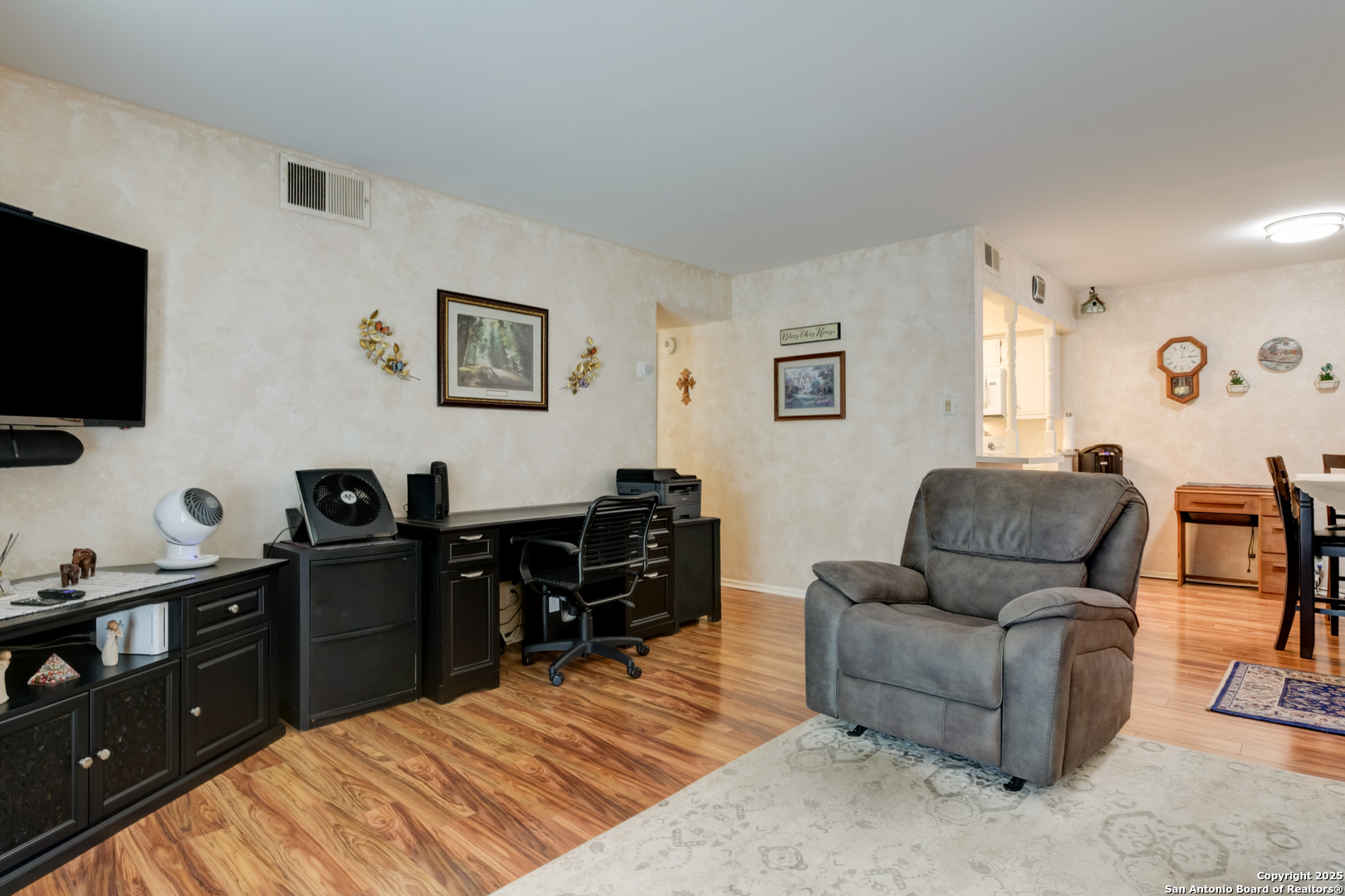 6718 Callaghan 307